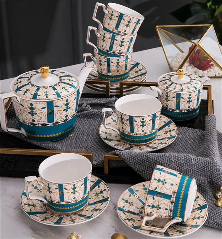 

Wholesale 15 Pcs Western Royal Home Decors Ceramic Coffee & Tea Set With Gold Handle, Green white