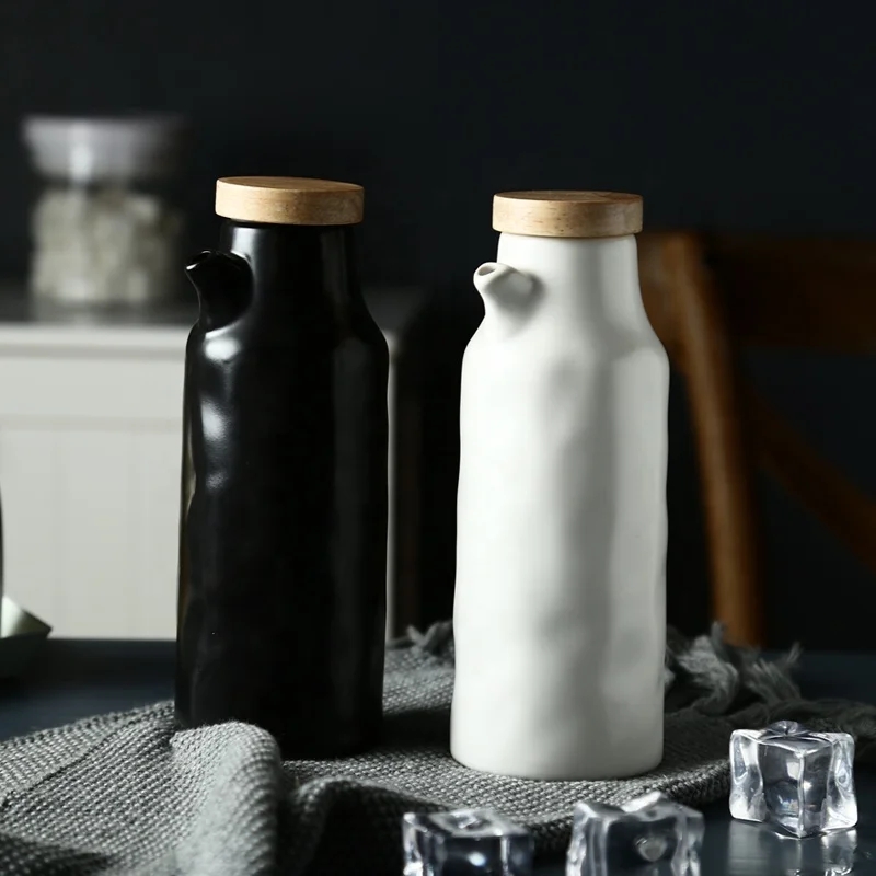 

custom Good quality white ceramic cruet set kitchen porcelain vinegar oil dispenser bottle, White / black