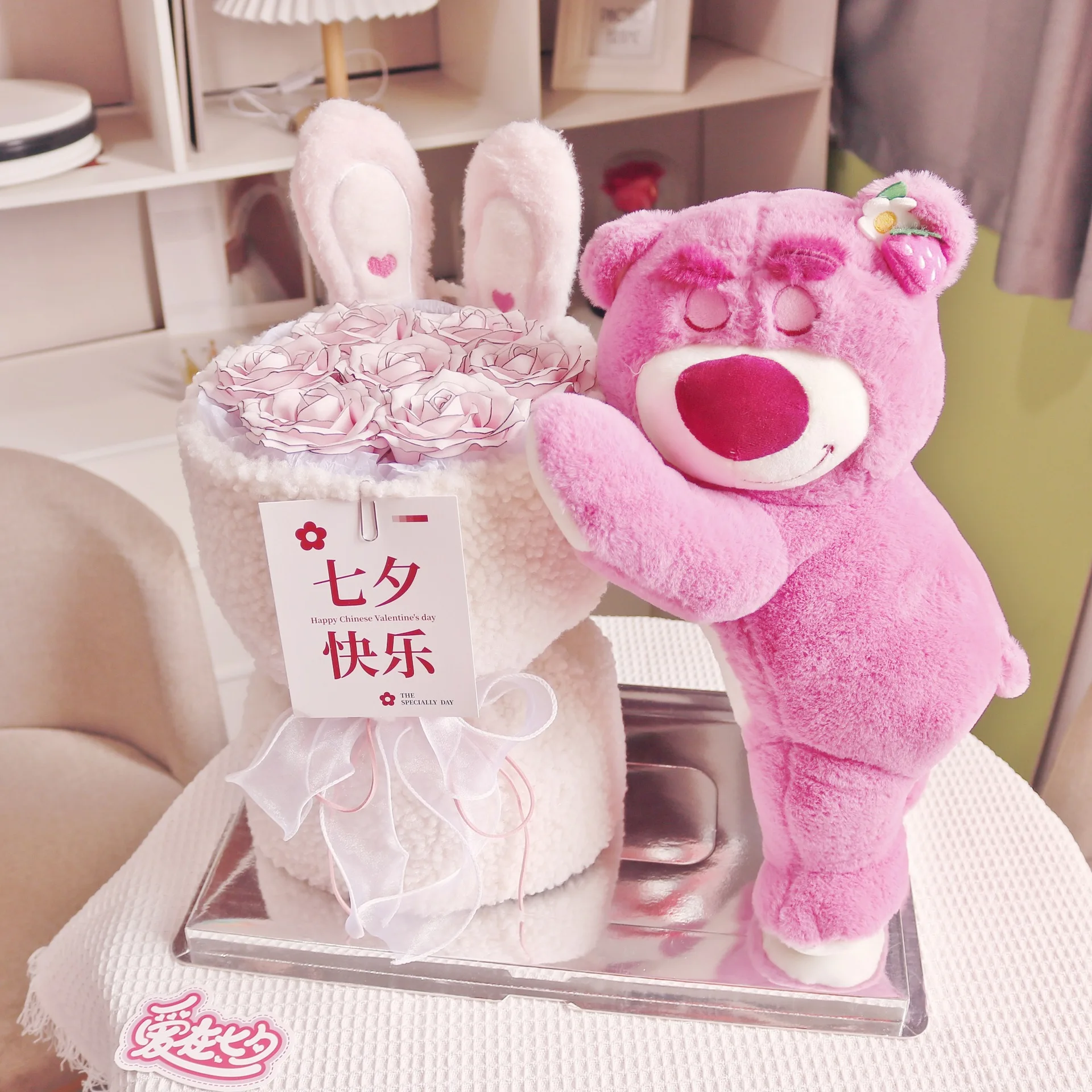 

Wholesale Preserved Rose Flower Bear Hug Gift Box Bear For Wedding Valentine's Day Party Decoration Supplies Toys