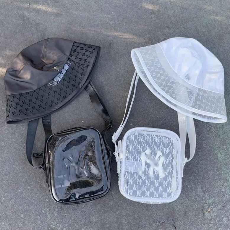 

2021 Women Ny Hat And Purses Set Handbags Luxury Ladies Jelly Transparent Hand Bags Purse Fashion Evening Shoulders Designer Bag