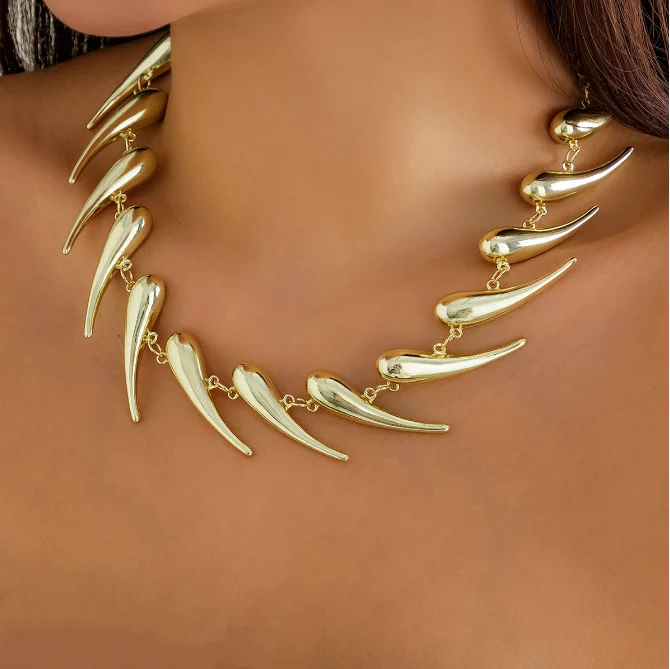 

Vintage Metal Smooth Water drop Pendant Choker Necklace for Women Alloy Gold Color Adjustable Chain necklace Fashion Jewelry