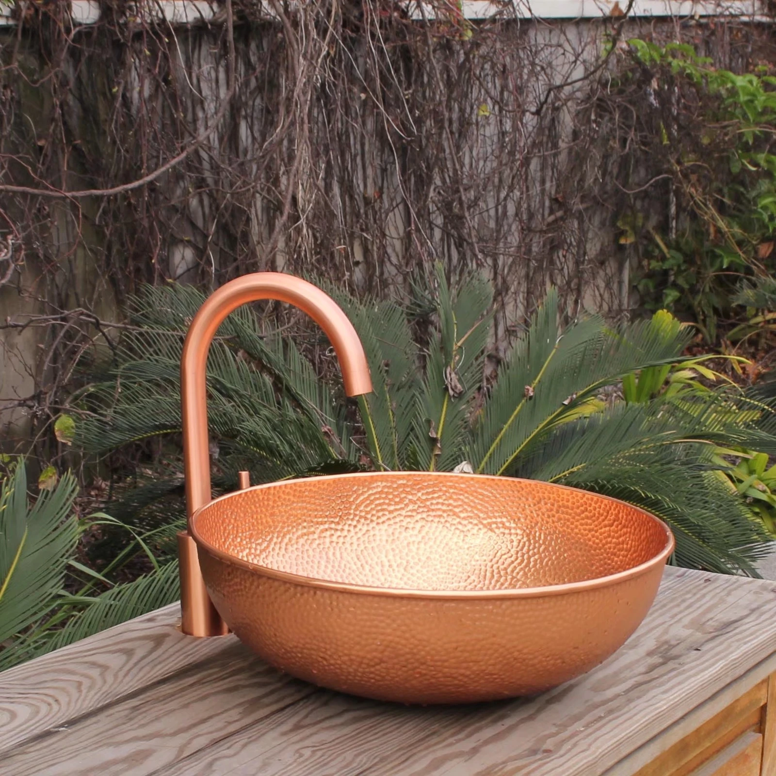 16" Handcrafted Copper Round Vessel Sinks Above Counter Wash Basin