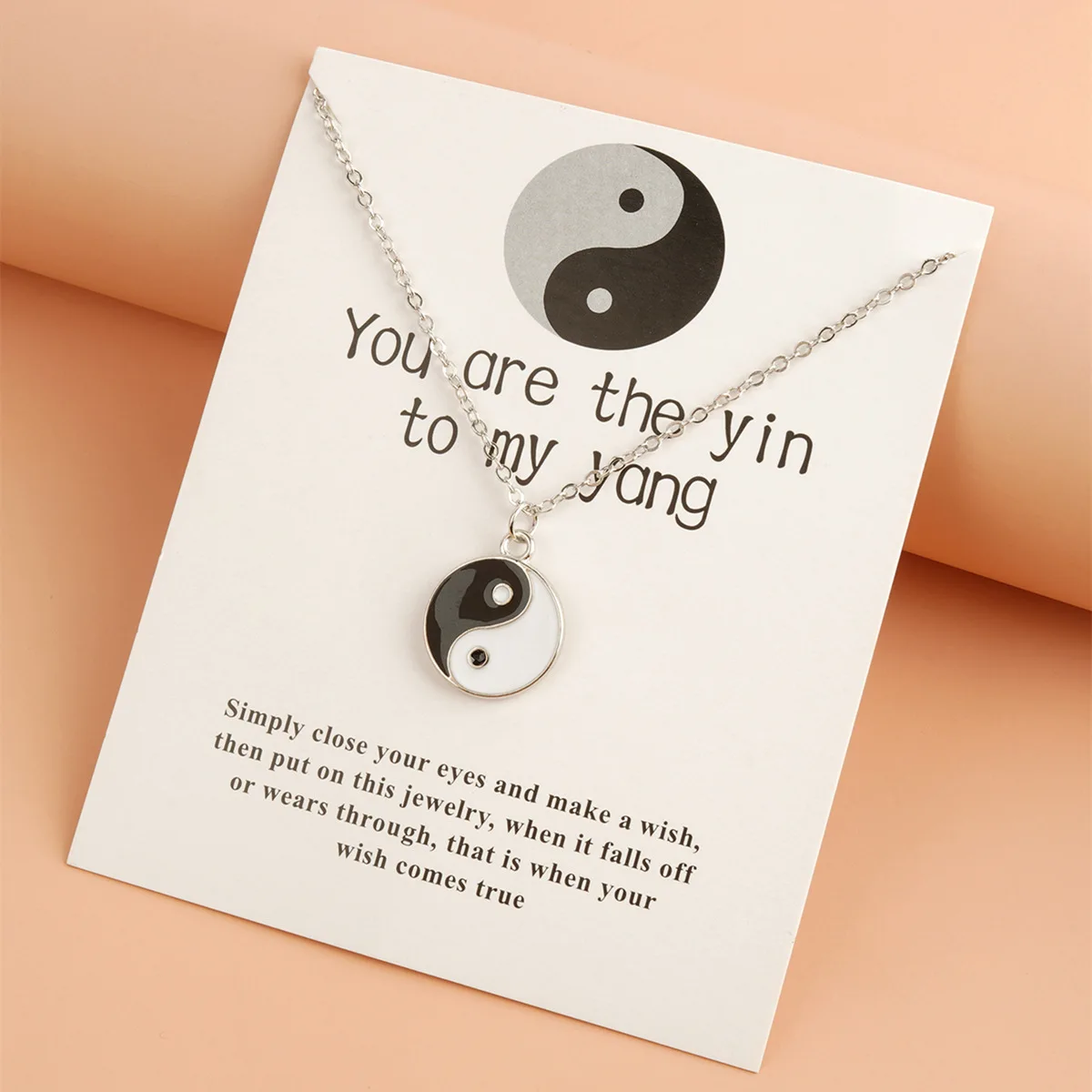 

Hot wholesalecarded taichi couple necklace jewelry yin yang necklace