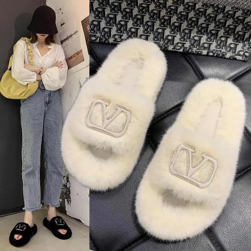 

2020 Faux Fur Slippers Winter Fluffy Furry Slippers House flat Warm Soft Indoor fur slides for women, Black, khaki,begin