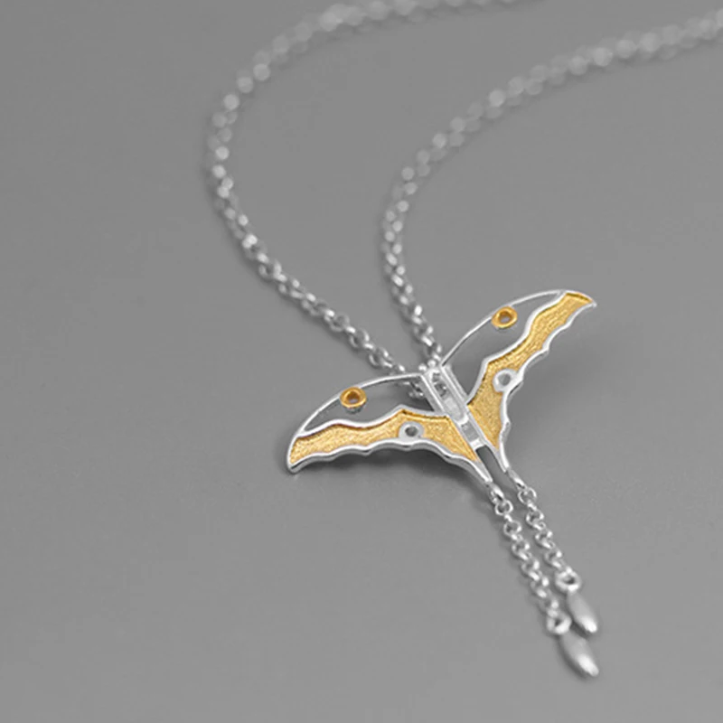 

Cute Jewelry Sterling Silver Hollow Butterfly Kite Custom Pendant for Women