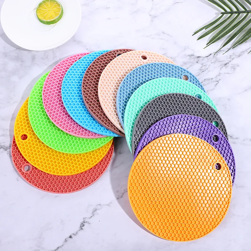 

Kitchen Counter Safe Silicone Trivet Mats Hot Potholders Non-Slip Heat Resistance Oven Mitts, Available