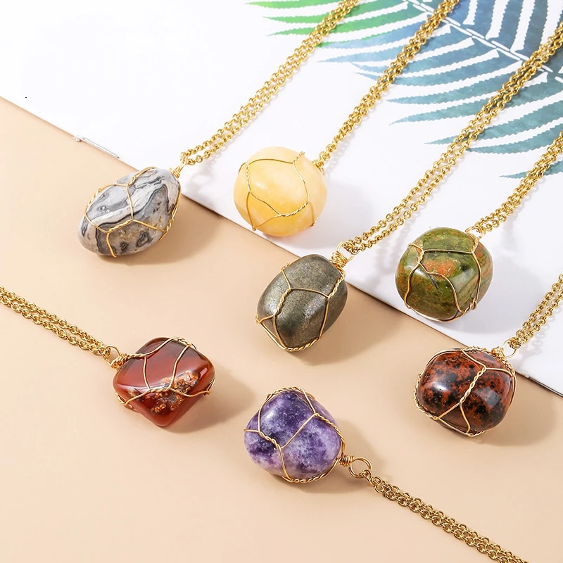 

Wholesale Birthstone Necklace Gold Wire Wrap Irregular Gemstone Natural Raw Stone Tumble Stone Necklace for Women Men