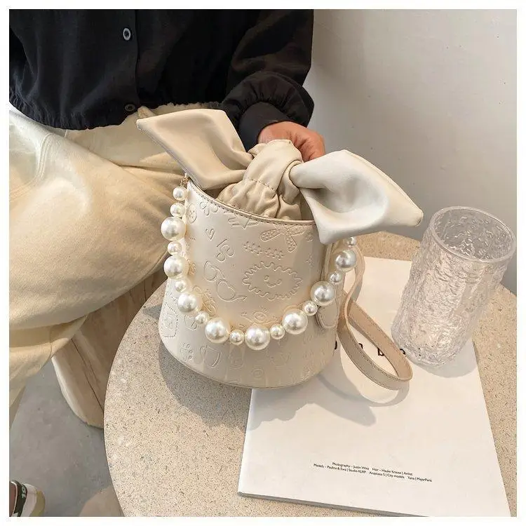 

2021 Wholesale Ladies Chain Handbags Fashion For Women Bucket Bags