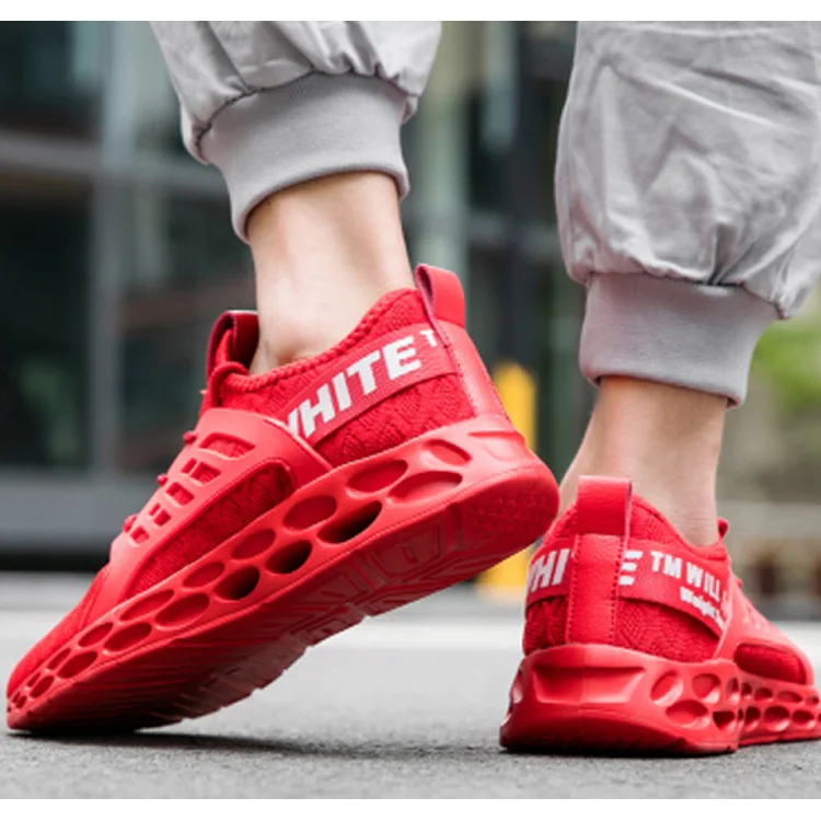 

Light weight Training tennis shoes in china casual sneakers for men sport shoes 2021
