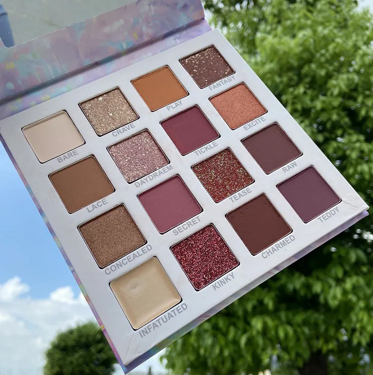 

Eye shadow eyeshadow palette and makeup eyeshadow pigment