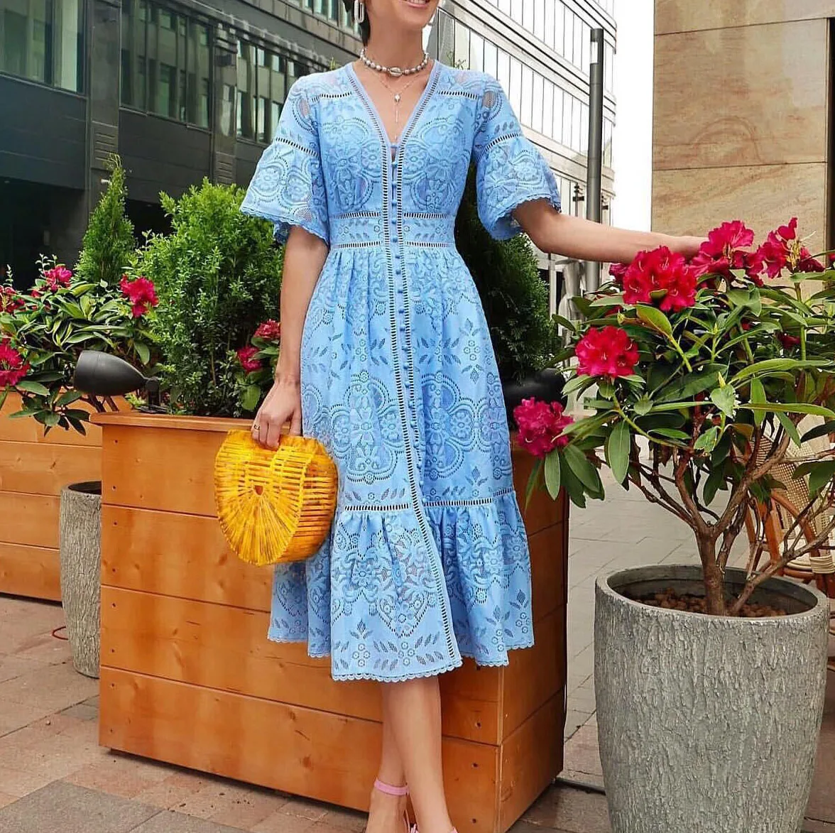 

2020 New Arrival High Quality Women short sleeve Hollow Out lace v-neck Elegant women casual dresses