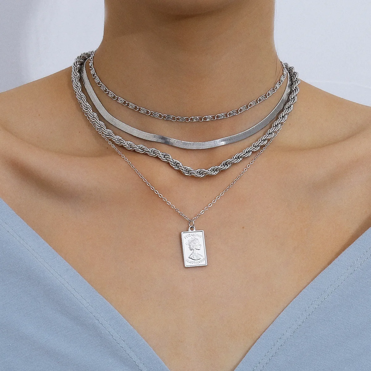 

Twist Chain Pendant Necklace Set of 4 Pieces, Gold Plated Hip Hop Jewelry Set Unisex Silver Neck Chain, Queen Charm Necklace, Picture