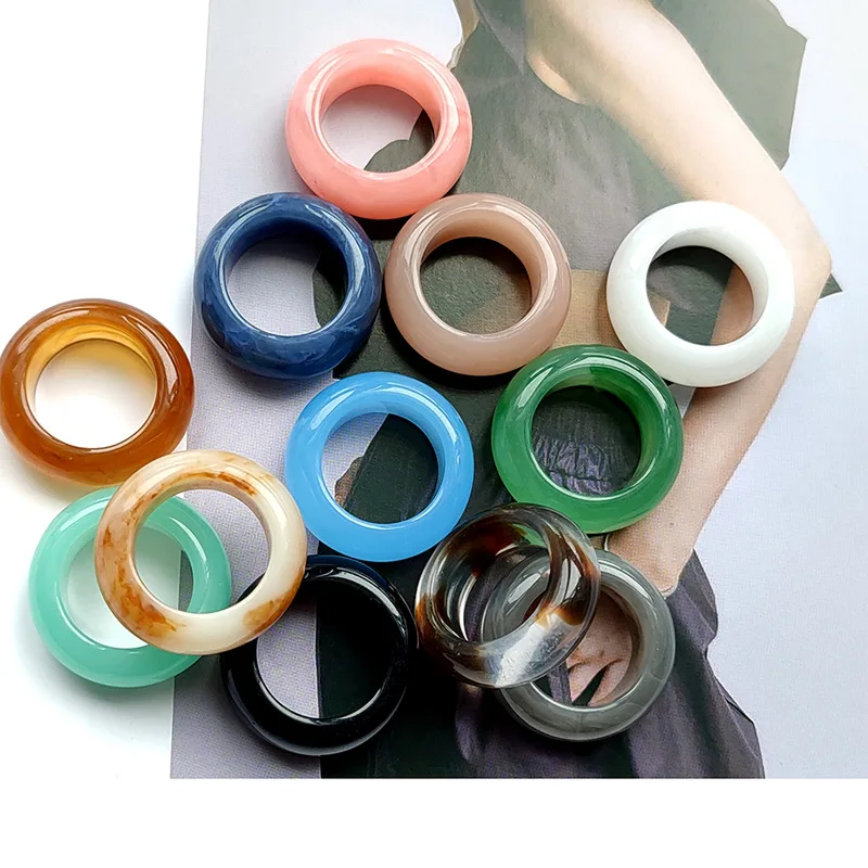 

OUYE Retro multicolor macaron candy color acrylic design ring female simple fashion ring tail ring index finger, Colorful