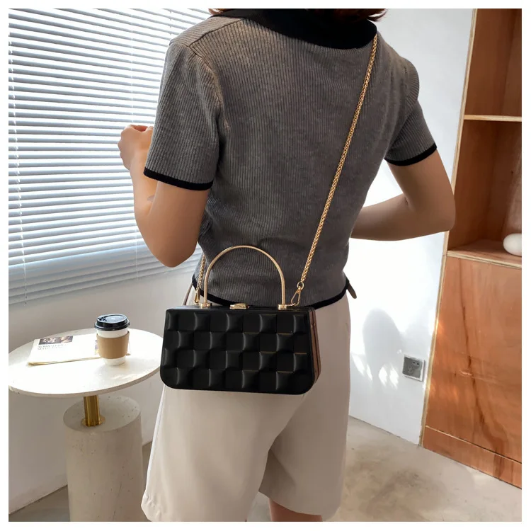 

AZB120 Bolsas Femeninas Eco-Friendly Woven Pu Leather Large Capacity with Zipper Pouch Women Tote Bag
