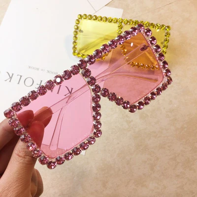 

Hot Unique Luxury Diamond Square Oversized Shades Sunglasses Women custom logo 2021