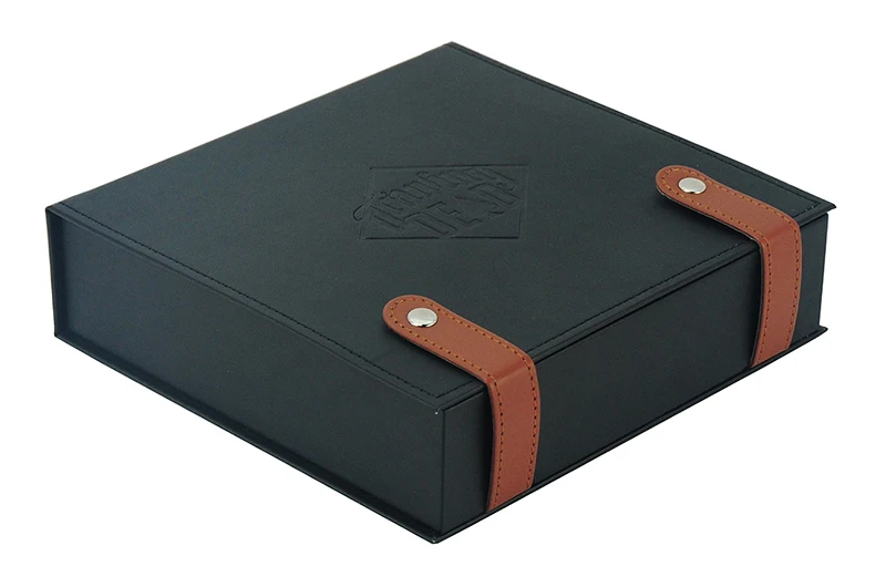 100 poker chip set (2).jpg