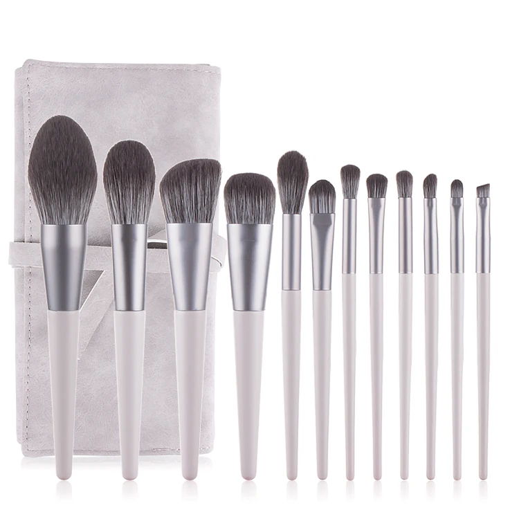 

Professional Wholesale 12Pcs Makeup Brush Set with Bag, White