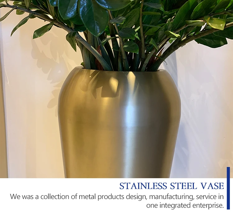 Customized variety of metal stainless steel  and color floor vases brass cylindrical steel large decorative
