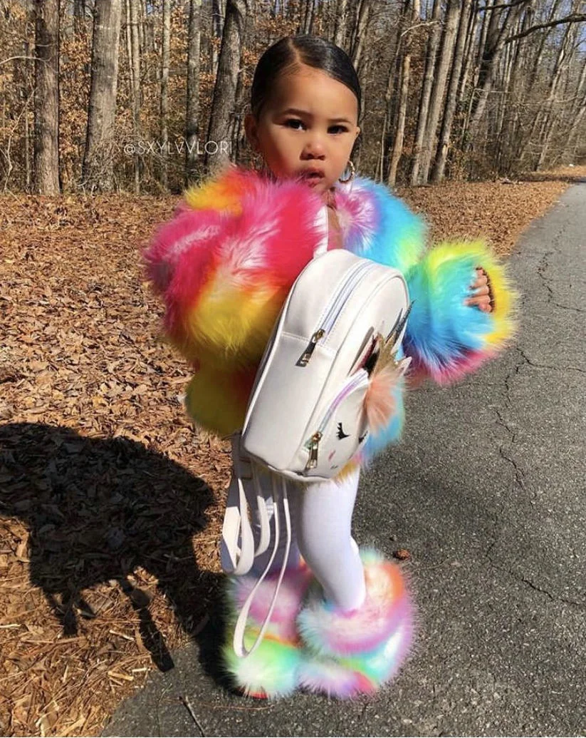

3 pieces winter faux fur boots hats purses kids