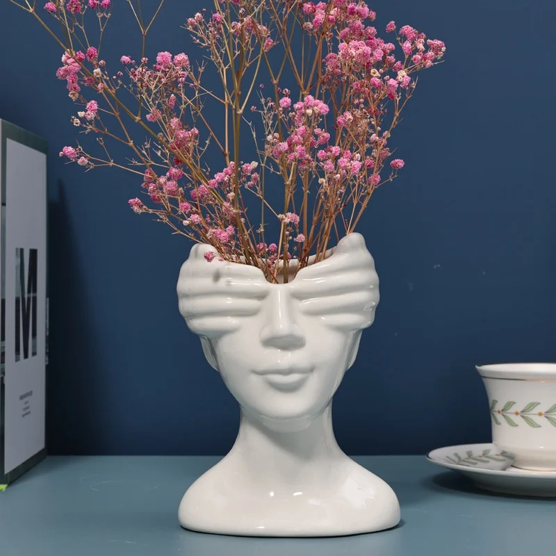 

Creative European-style Sculpture Ornaments human Face Female body artistic decoration ceramic vase for home hotel indoor decor