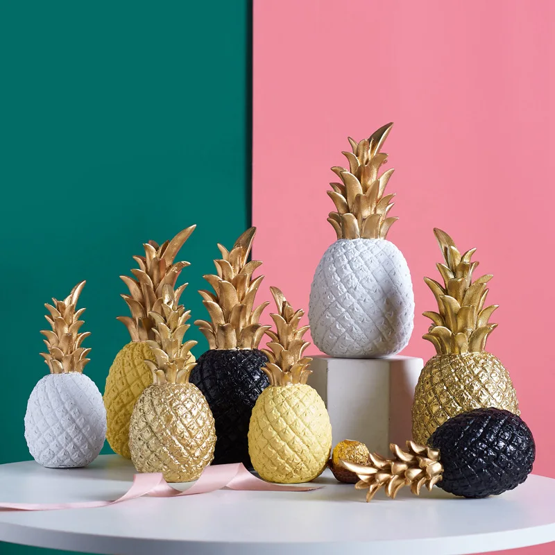 

Nordic Resin Crafts Golden Pineapple Creative Ornaments Desktop Decoration Accessories Crafts Pieces Home Decor