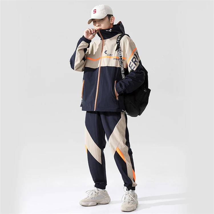 

2021 Hot selling men clothes set new fashion street sports casual men tracksuit set high quality handsome men sportswear set