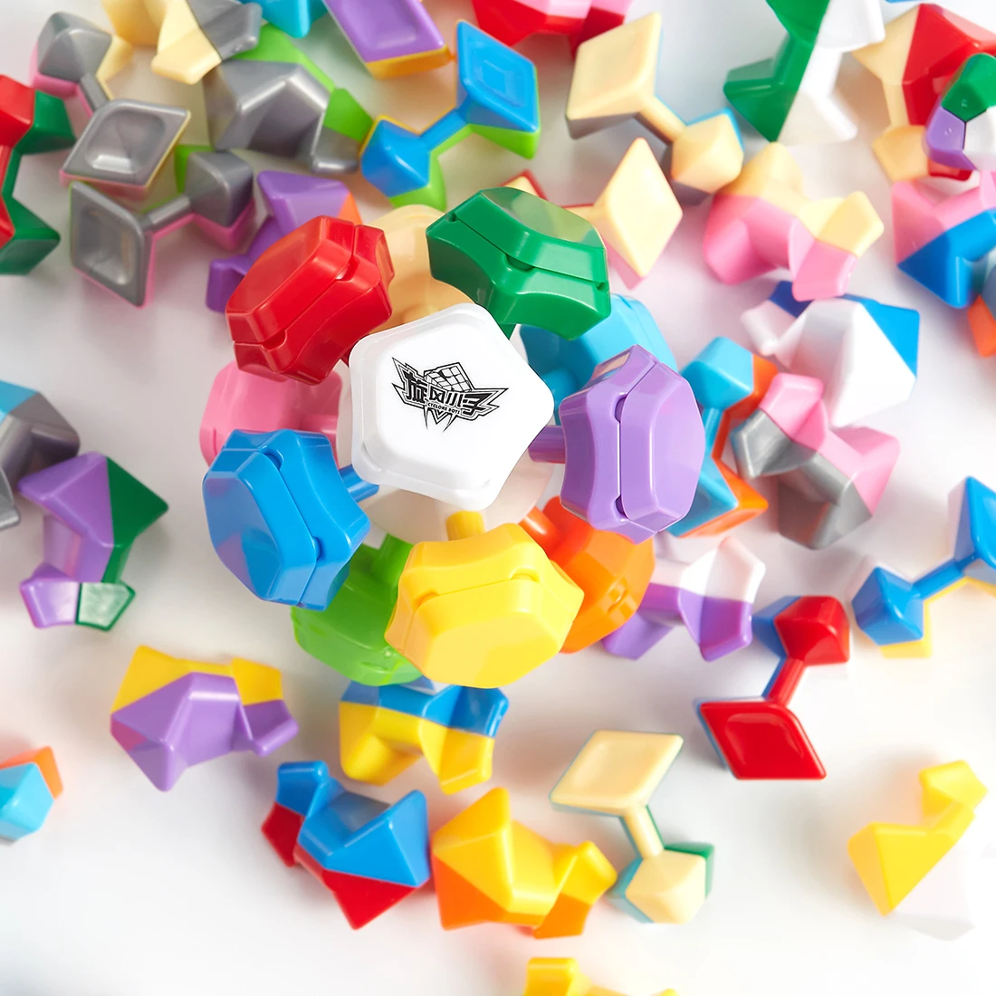 旋风男孩拼图魔术魔方彩虹乌摩芳 3x3 dodecaional magico 玩具为孩子