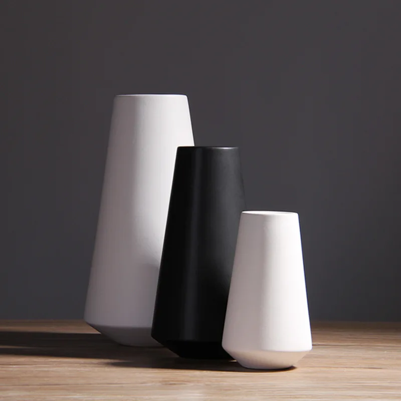 

American Japanese Style Chinese Modern Simplicity Living Room Home Decoration Black and White Ceramic Vase Decoration Wholesale