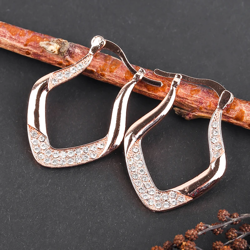 

Minimalist Women Ear Stud Earring 18K Gold Plated Hypoallergenic Diamond Hoop Earrings Jewelry, Gold,silver,rose gold