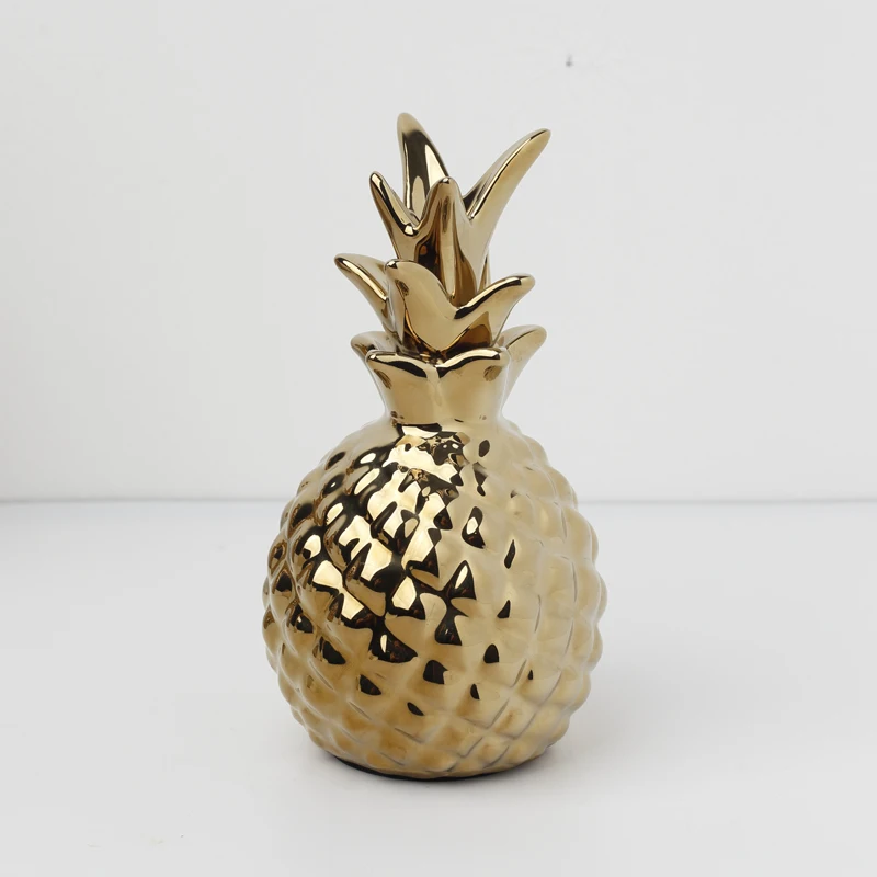 Ceramic Ornaments/Home Wedding Decor Ceramic Mini Pineapple with Gold Decor