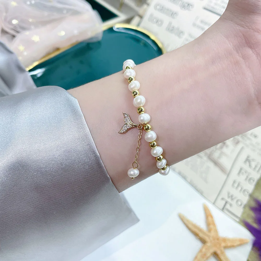 

Ladies Luxury Natural Freshwater Pearl Beaded Fishtail Charm Bracelet, As picture