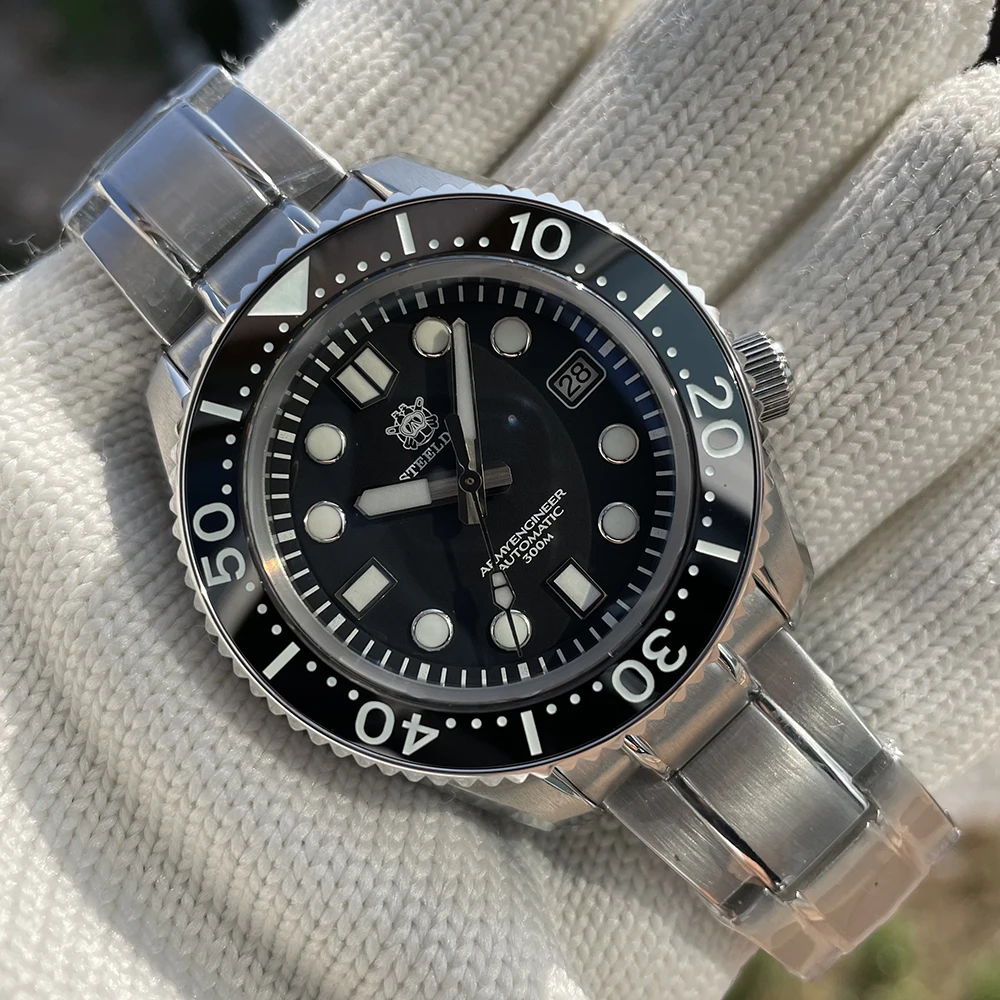 SD1968 STEELDIVE 30atm 300 met