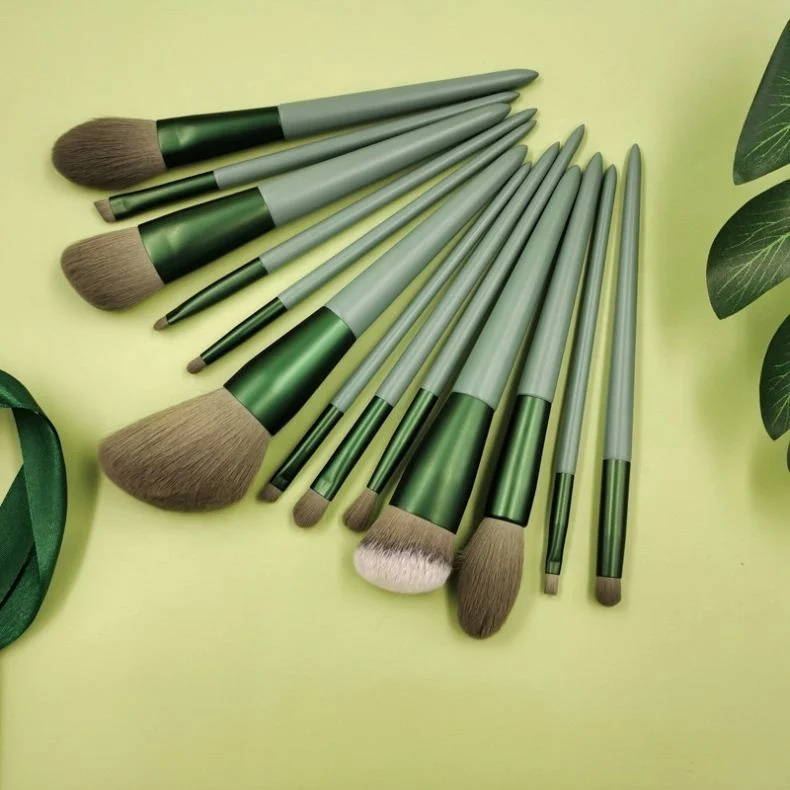

Design Hot Style 13 Quick Dry Makeup Brush Set Powder Eye Shadow Blush Green Beauty Tools