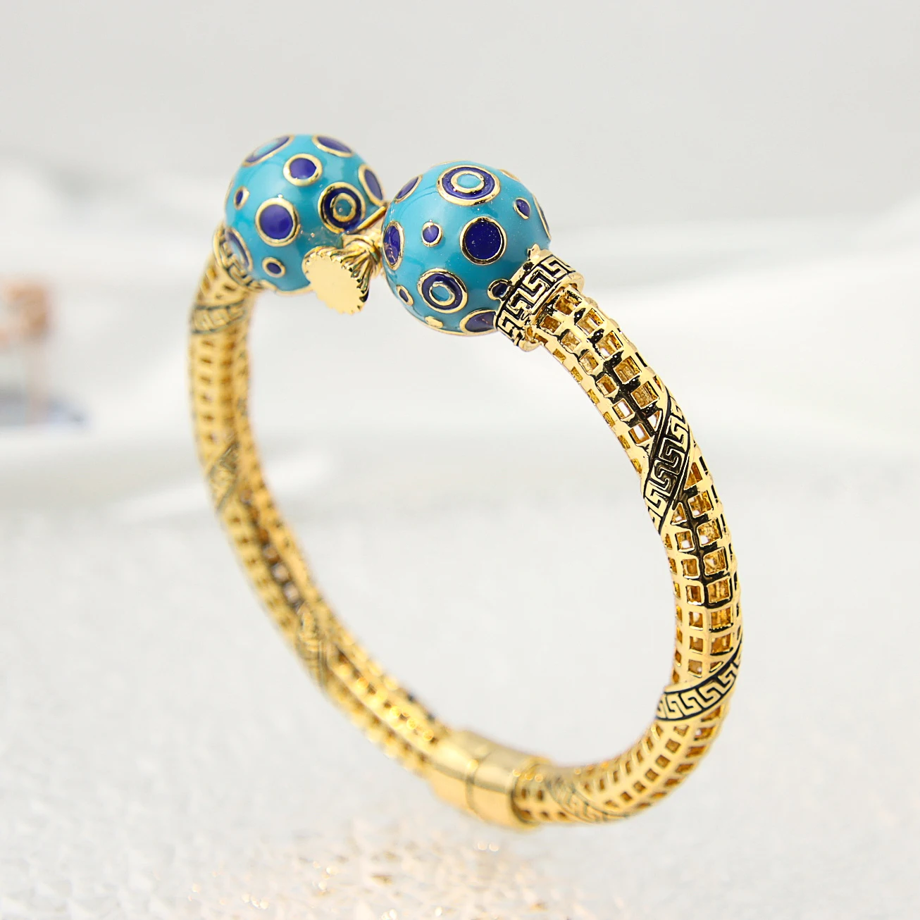 

Wholesale Prices Leopard Bangle Bracelet Adjustable Cuban Chain Bracelet Gold Plate Women