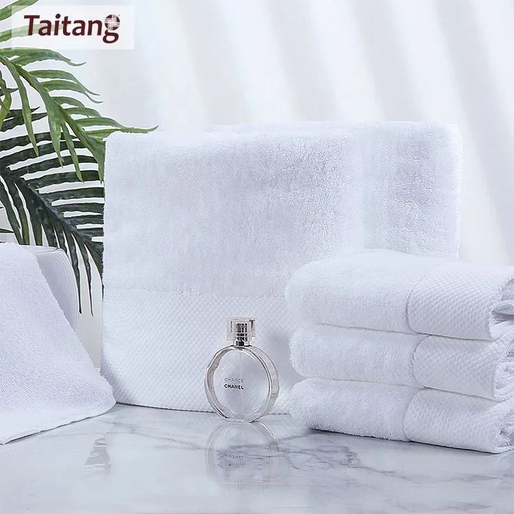 Chanel Bath Towels set