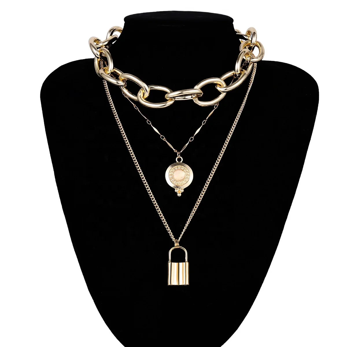 

Fashion exaggerated metal punk chain collar decoration Layered Lock Key Pendant Necklace Hip Hop Multilayer Chain Women Necklace