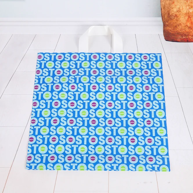 
Made In China Top Handle Plastic Pe Reusable Tote Recycle Shopping Bag 