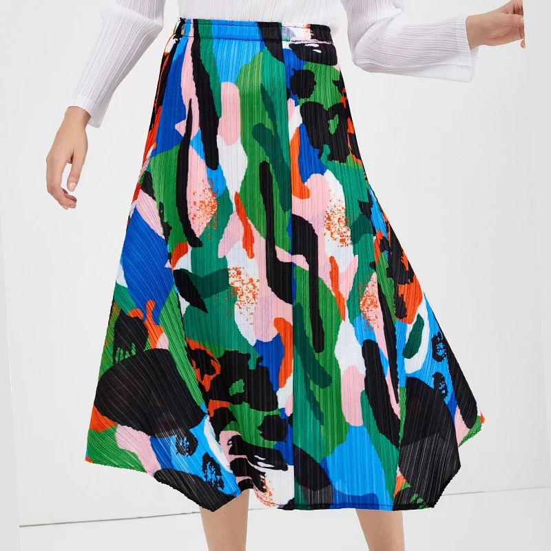 

Early spring 2020 new pleated graffiti print skirt loose large wide leg A-line skirt