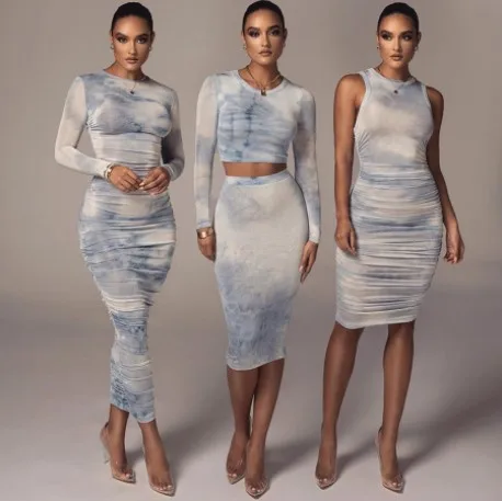 

2021 New Arrivals Tie Dye Pleated Maxi Dress Long Sleeve Casual Dresses