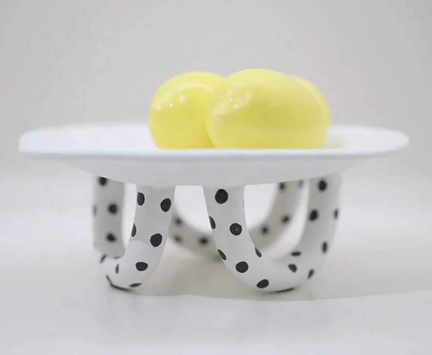 

Spotted Ceramic Decorative Tray Modern Unique Round Cake Stand Wedding Decor Tray Home Decoration, White