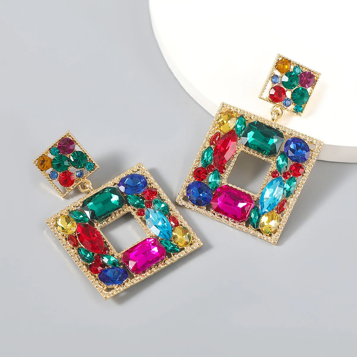 

Fashion multi-layer square earrings alloy diamond glass diamond geometric earrings women exaggerated party earrings set