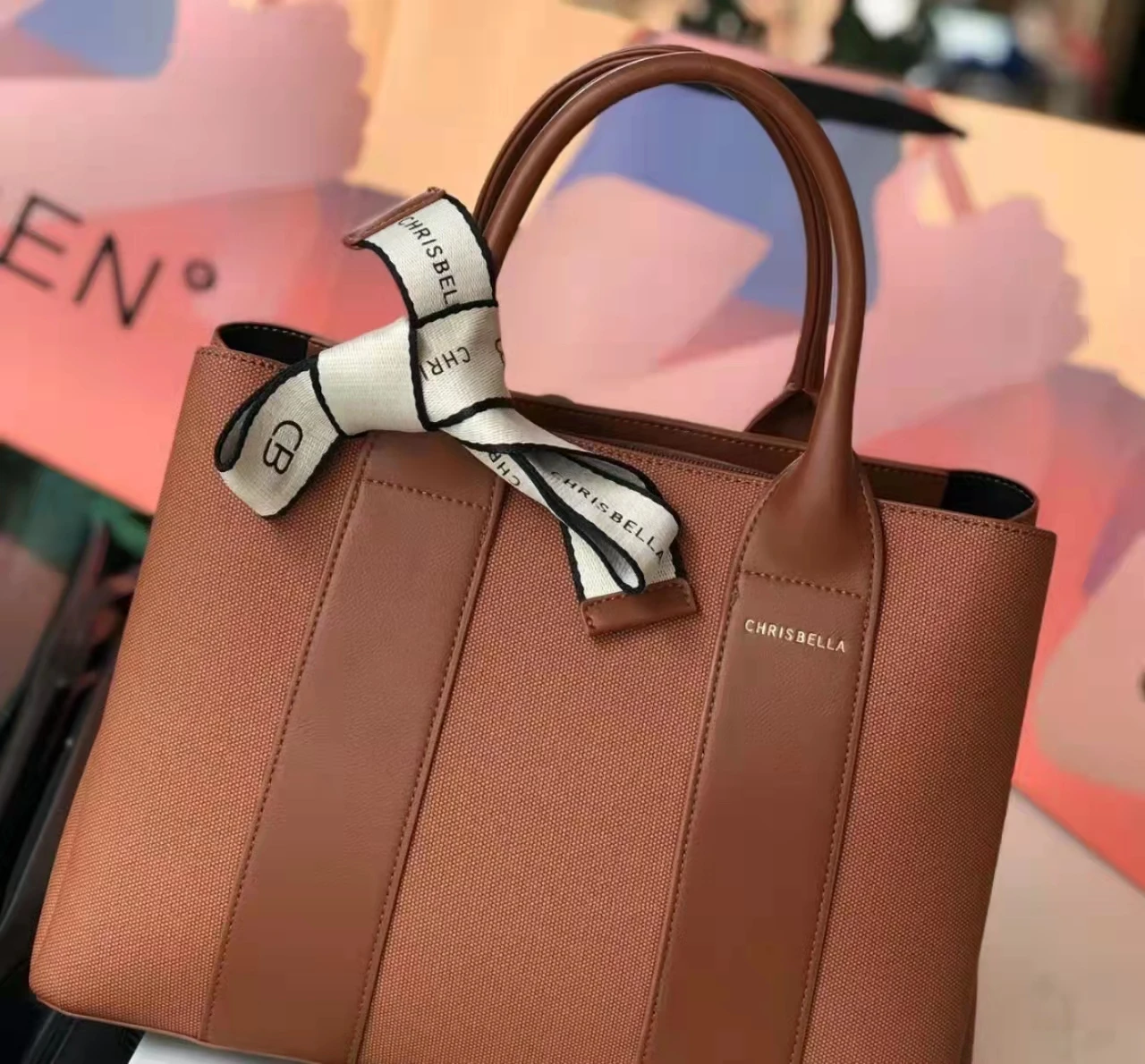 

Africa Ladies Quality Leather Letter for Women 2022 Luxury Handbags Women Bags Designer Fashion Large Capacity Tote Bag, Black