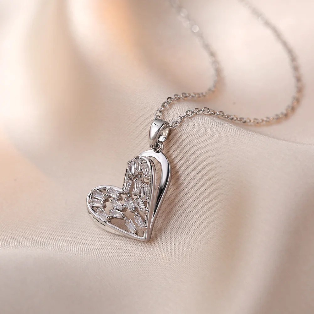 

2023 Heart Silver Plated Titanium Steel Necklace Crystal Crystal Jewelry For Women