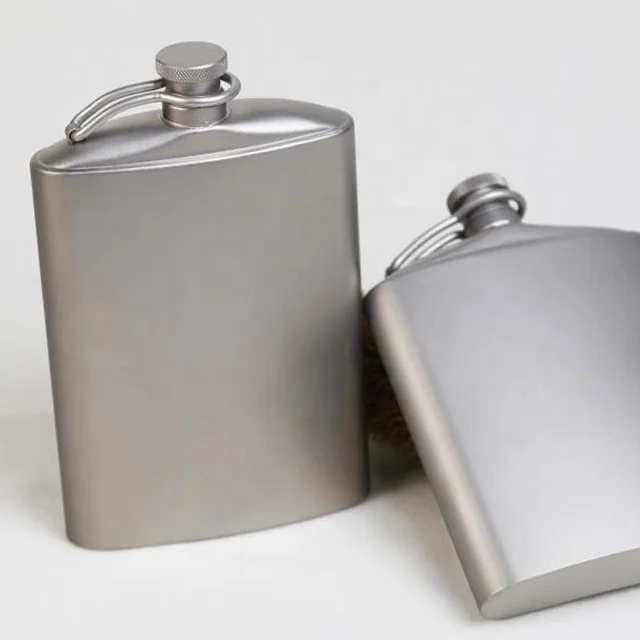 

Portable Wine Pot Outdoor Flat Wine Bottle Mini Titanium Hip Flask With Screw Clip