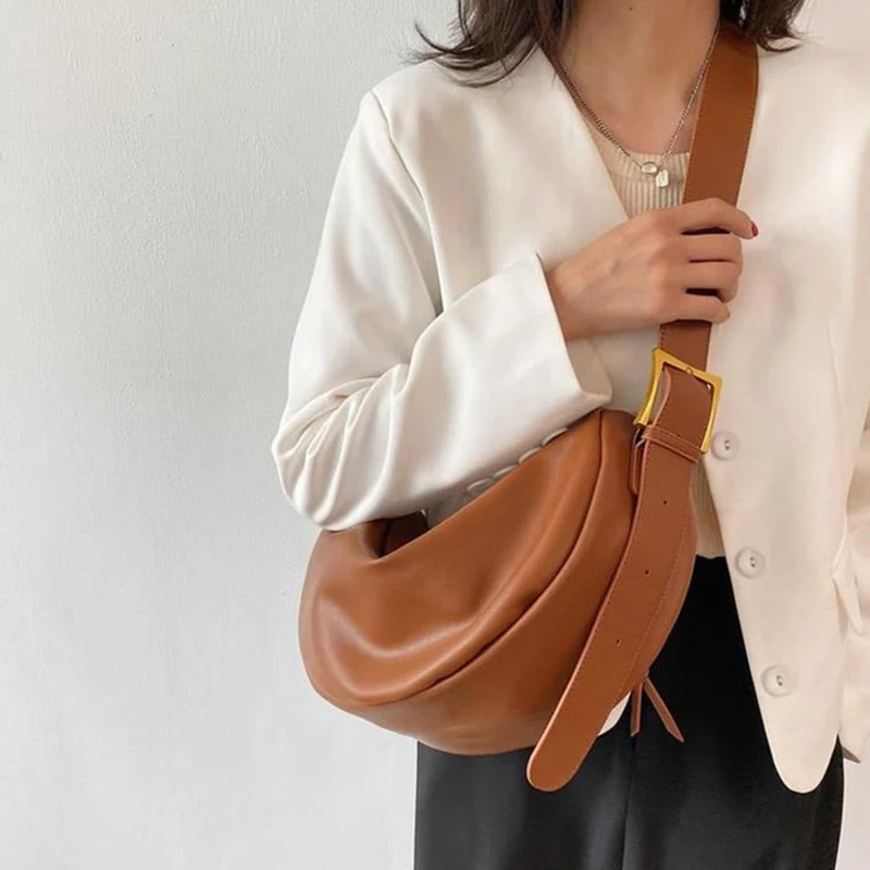 

Simple And Large-capacity Women's Underarm Bag The New Trend Of Early Autumn, White Shoulder Bag Casual Messenger Dumpling Bag
