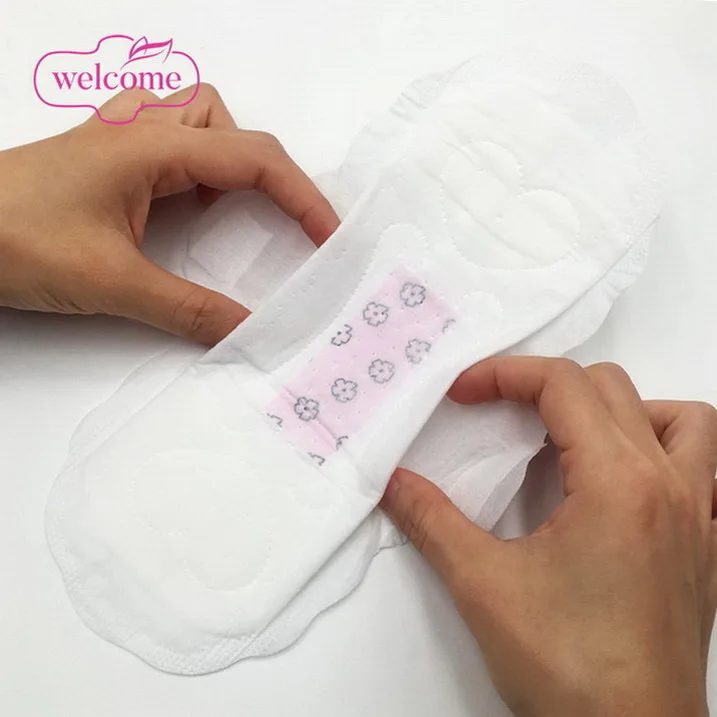 

Alibaba Case Free Samples Shipping Sanitary Pads Napkins Machine into Mailing Bags for Sexy Lingerie Casual Dresses
