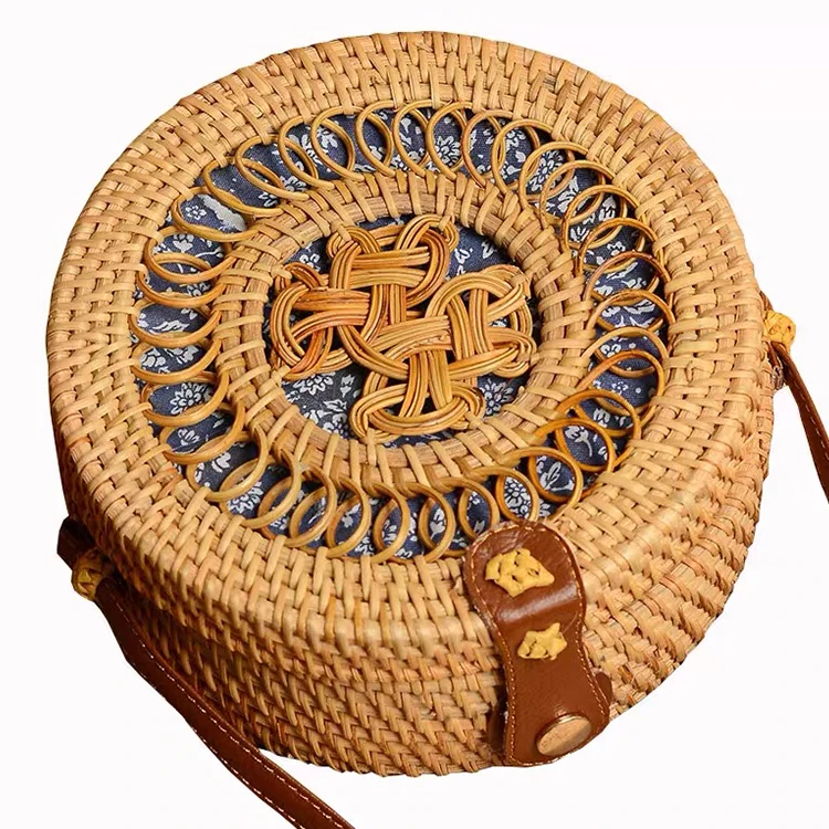 

Fresh Small Straw Bag Summer Beach Bag Vietnamese Hollow Plaited Leather Buckle Crossbody Bag