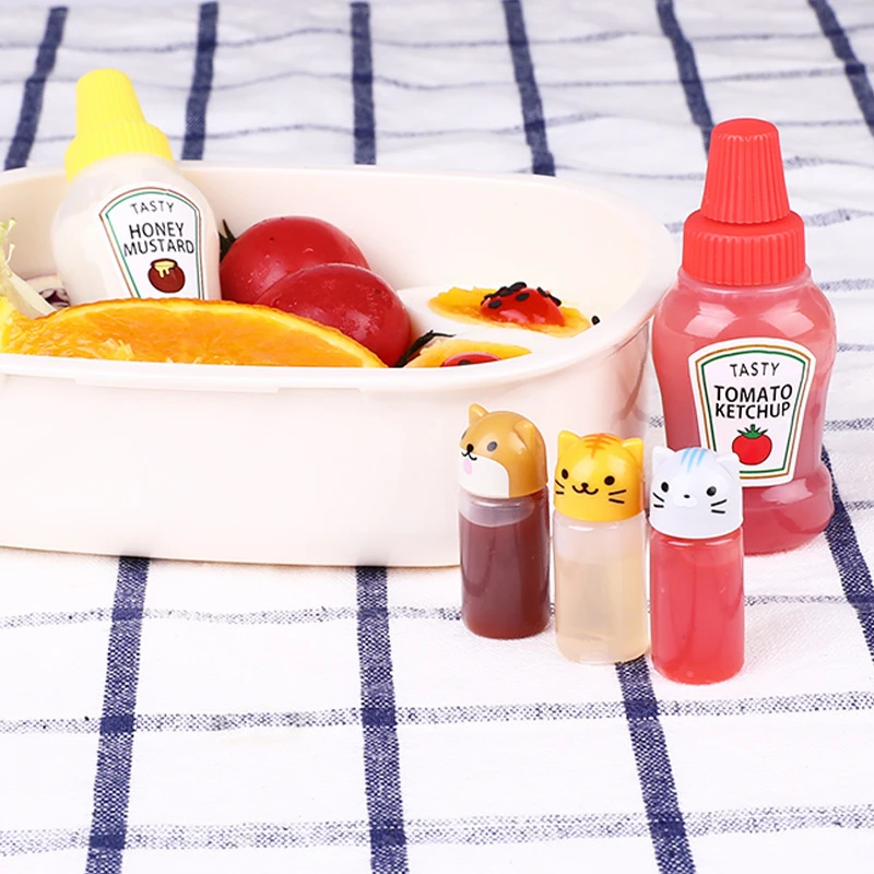 

2pcs/set 25ML Cute Animal Portable Sance Bottles Small Bento Plastic Squeeze Bottle Mini Ketchup Salad Dressing Containers