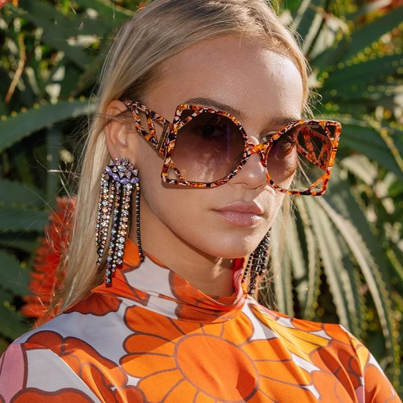 

Lbashades Cat-eye shape sunglasses with unique personality net celebrity street shooting sunglasses large frame sunglasses