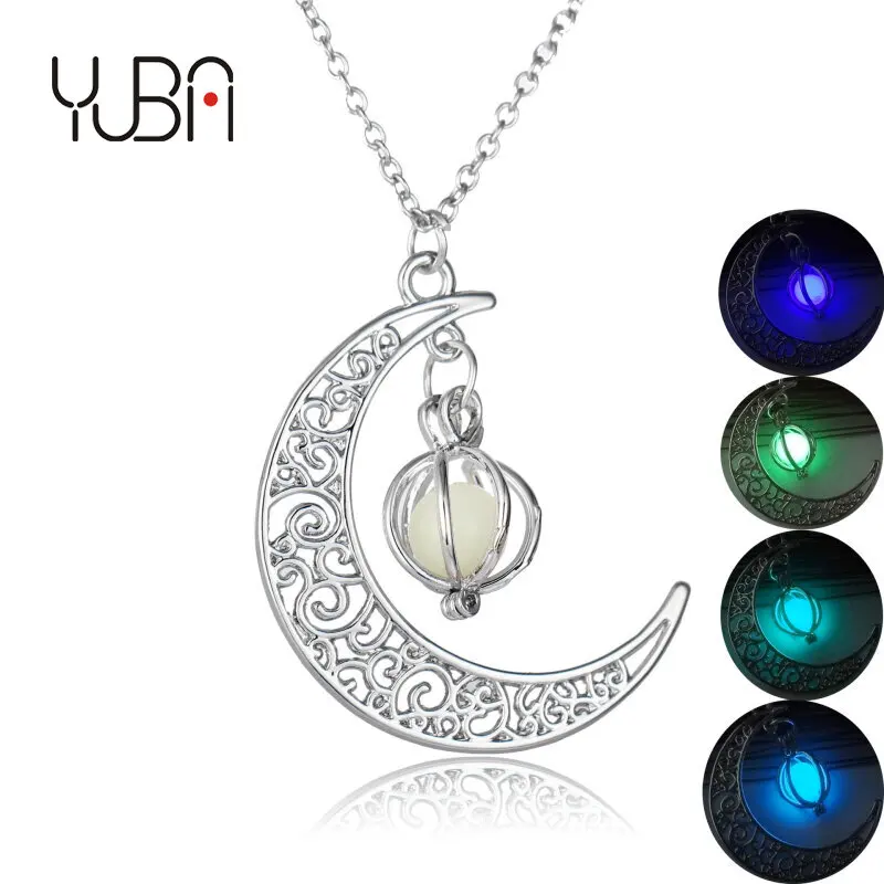 

Glowing Moon Pumpkin Creative Pendant Luminous Female Necklace Christmas Halloween Gift Ornaments